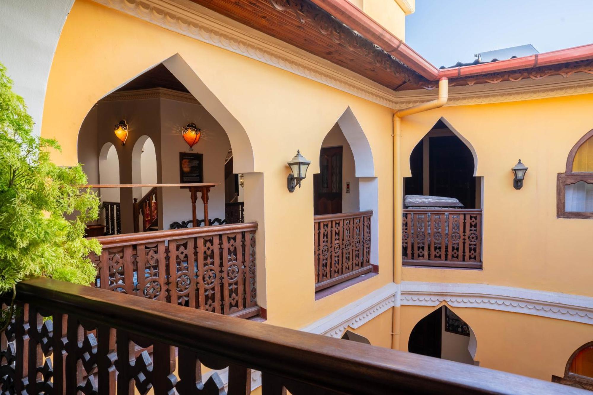 Mizingani Seafront Hotel Zanzibar Esterno foto